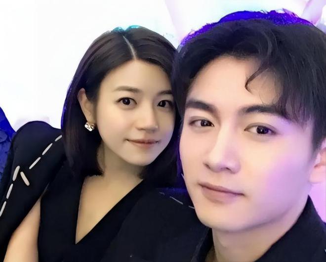 陈妍希的“较量”：魔高一尺道高一丈开元棋牌官宣离婚1天后回看陈晓与(图3)