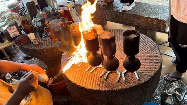 烧出顶流！央媒点名！开元棋牌火了！喷枪